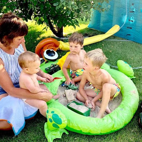 Meet your Posher, Paula - Picture 1 of 1